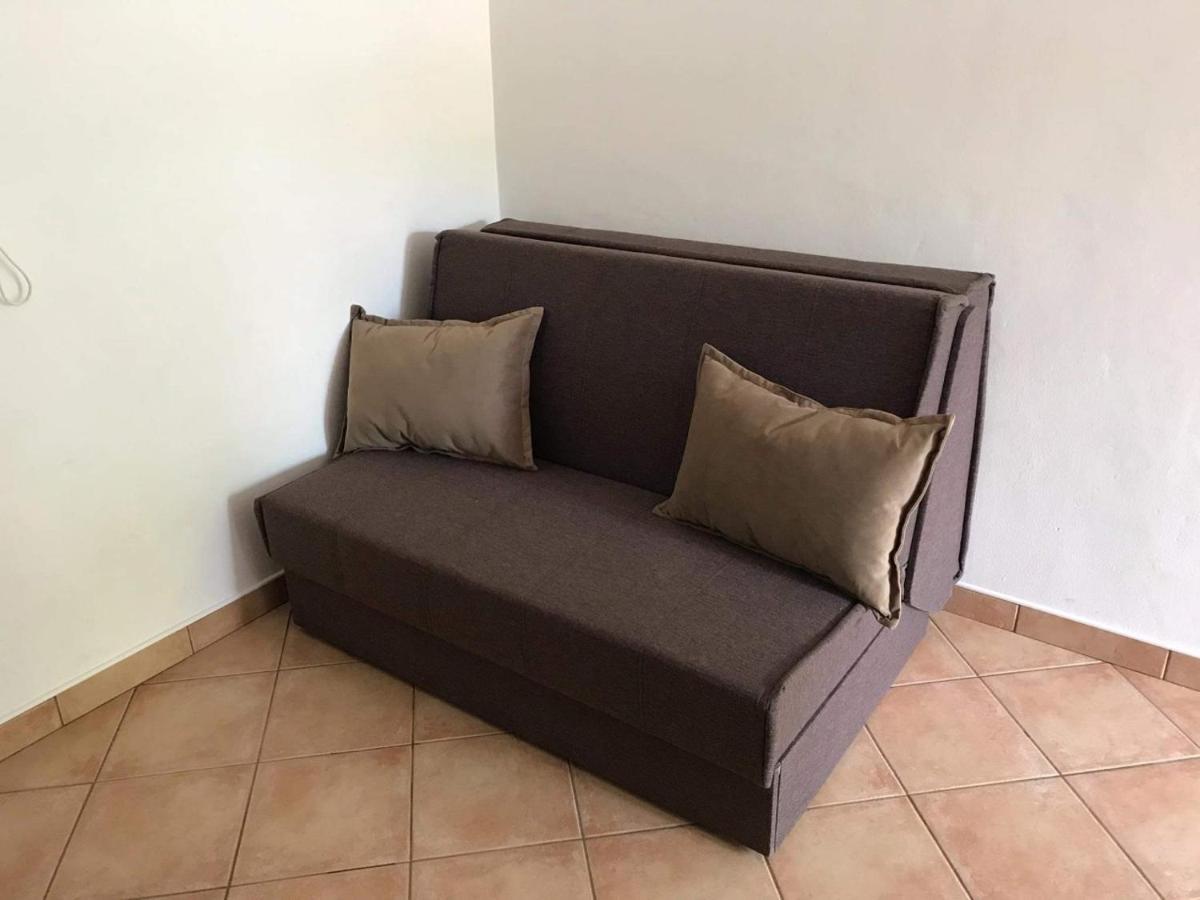 Apartmani Anita Malinska Exteriér fotografie