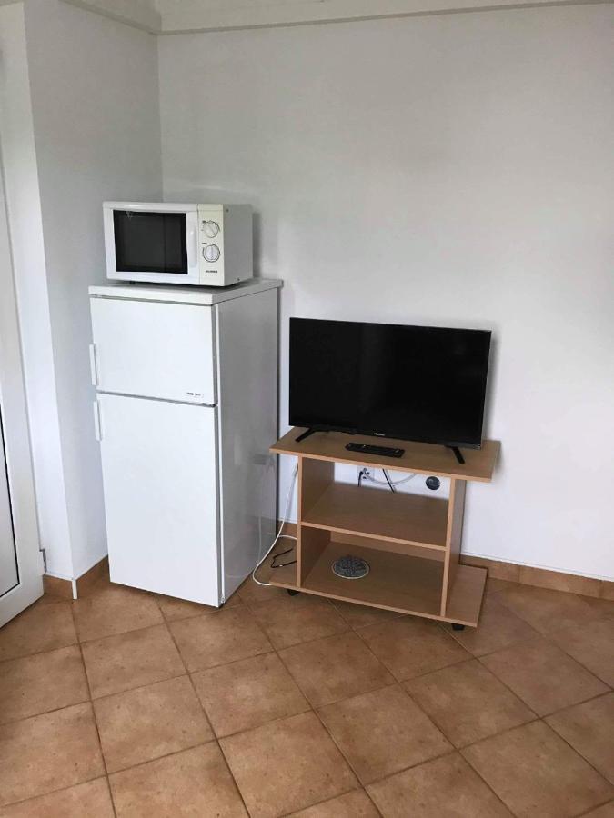 Apartmani Anita Malinska Exteriér fotografie